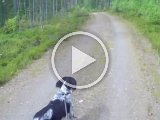 PAEG0185  konditræning cykeltrav på vej ud af indkørsel